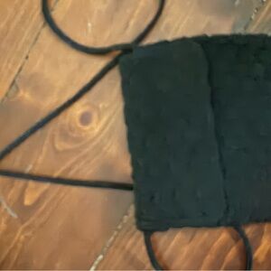 Liz Claiborne Black Textured Crossbody Bag